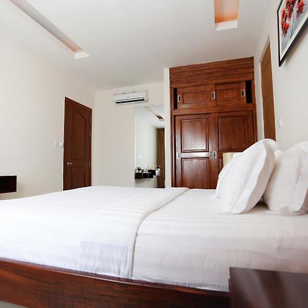 Mekongview 2 Condotel Phnom Penh Esterno foto