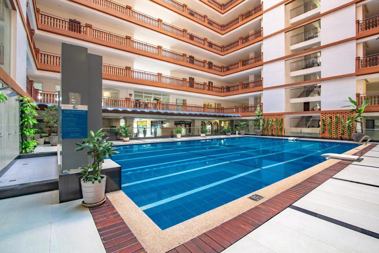 Mekongview 2 Condotel Phnom Penh Esterno foto