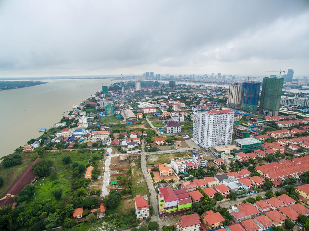 Mekongview 2 Condotel Phnom Penh Esterno foto