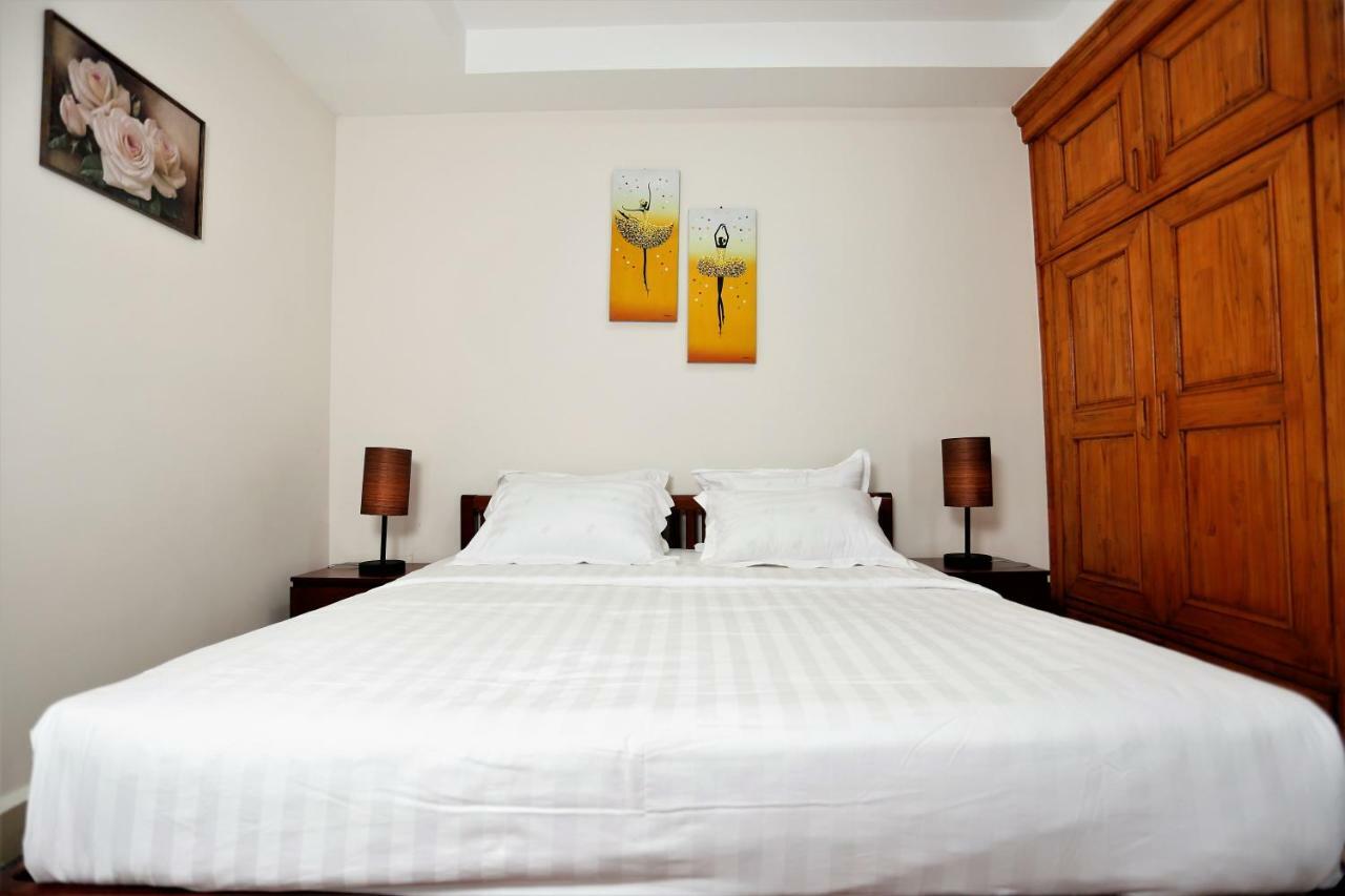 Mekongview 2 Condotel Phnom Penh Esterno foto