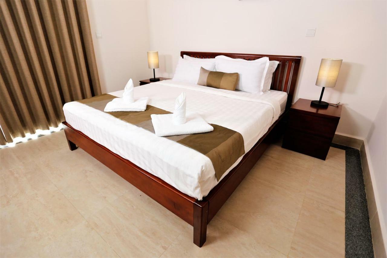 Mekongview 2 Condotel Phnom Penh Esterno foto