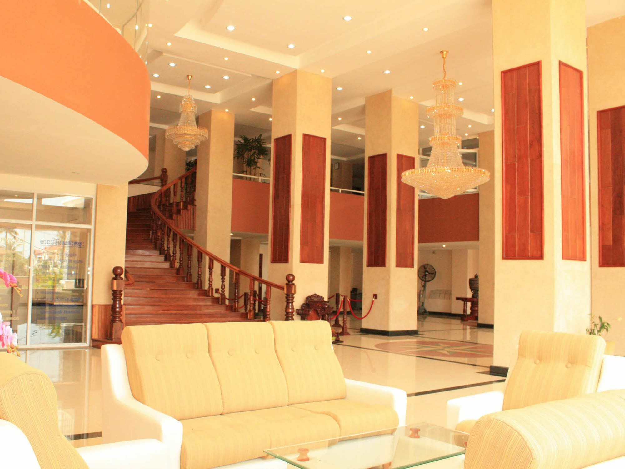 Mekongview 2 Condotel Phnom Penh Esterno foto