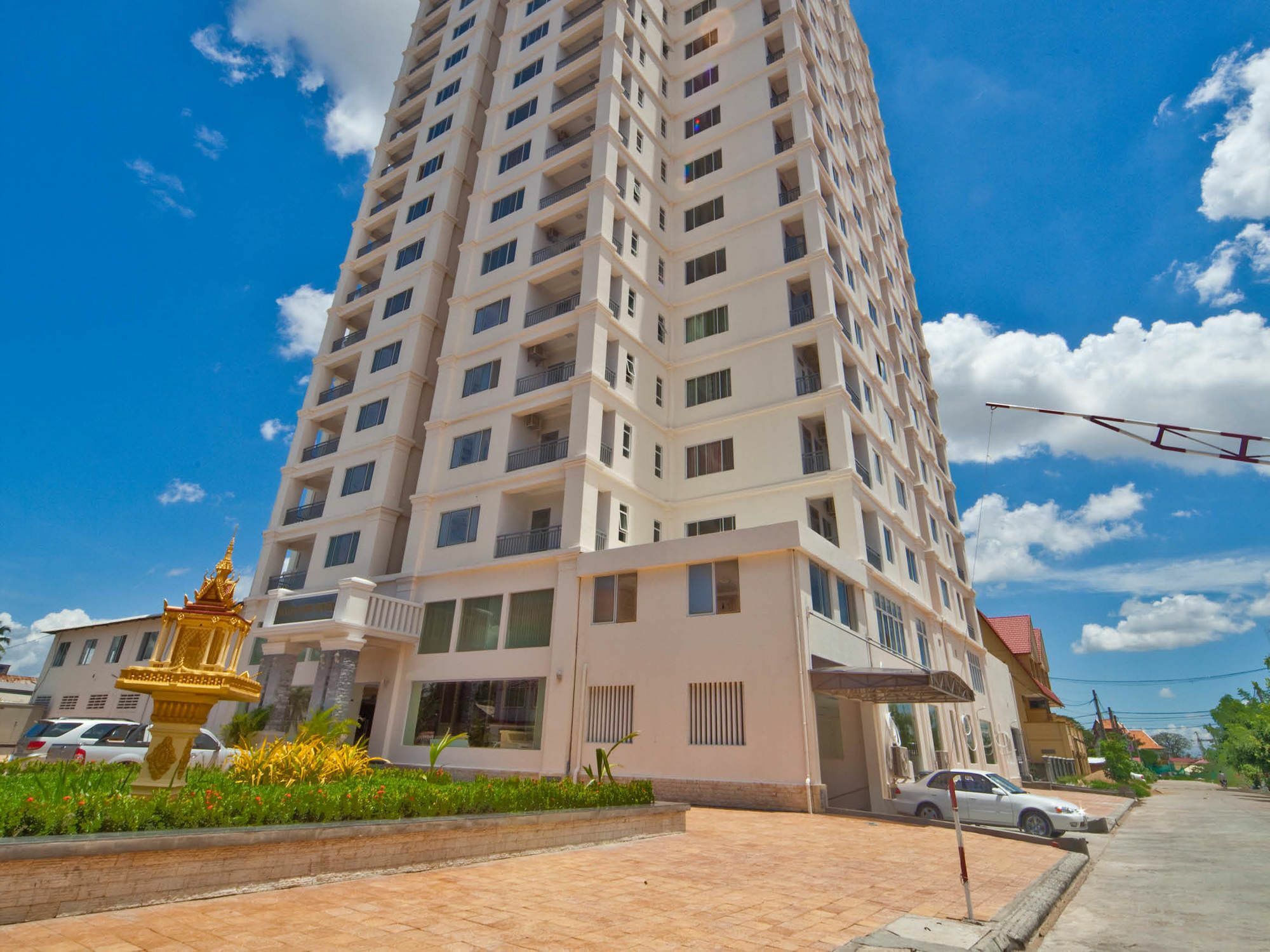 Mekongview 2 Condotel Phnom Penh Esterno foto