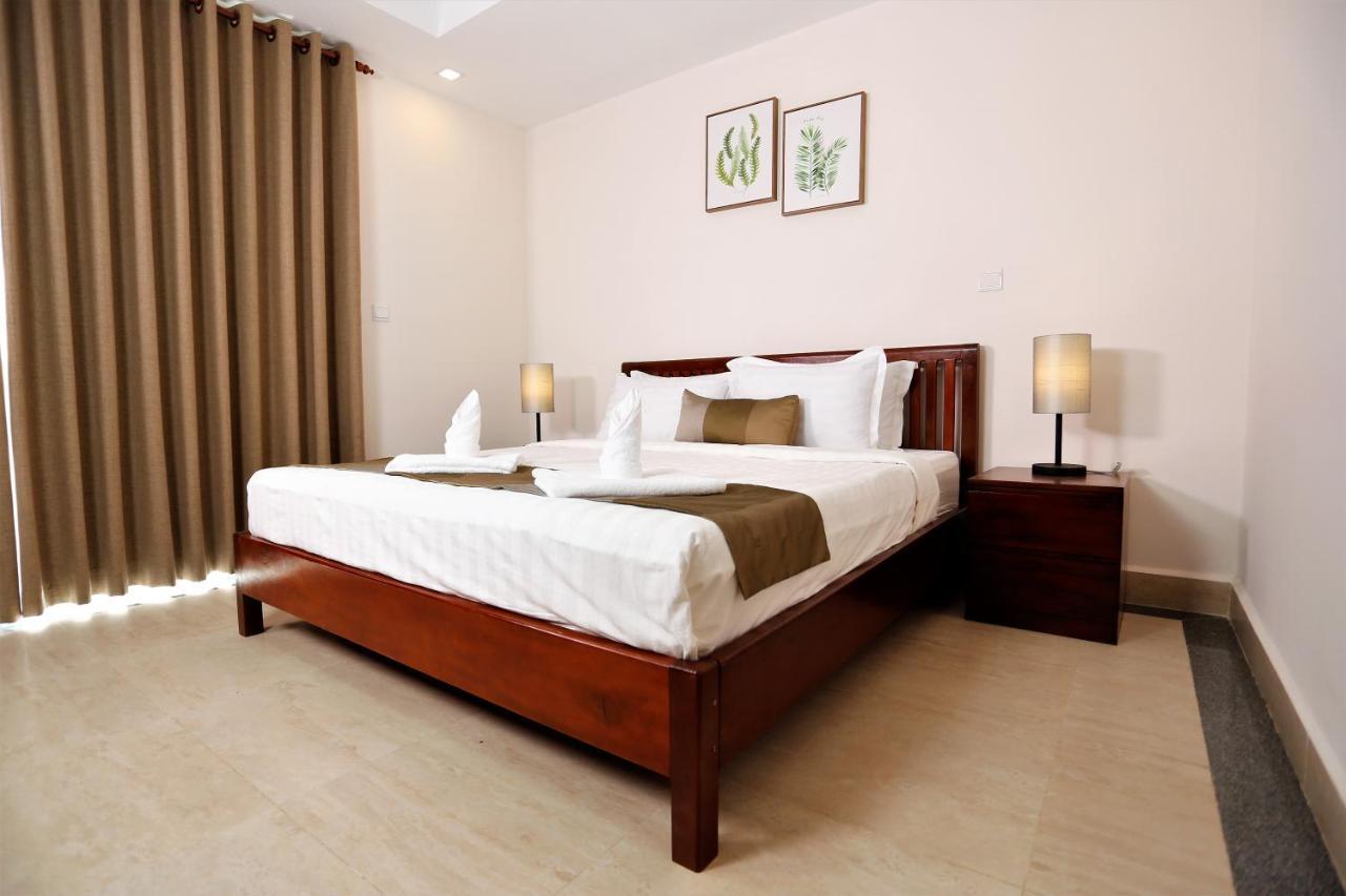 Mekongview 2 Condotel Phnom Penh Esterno foto