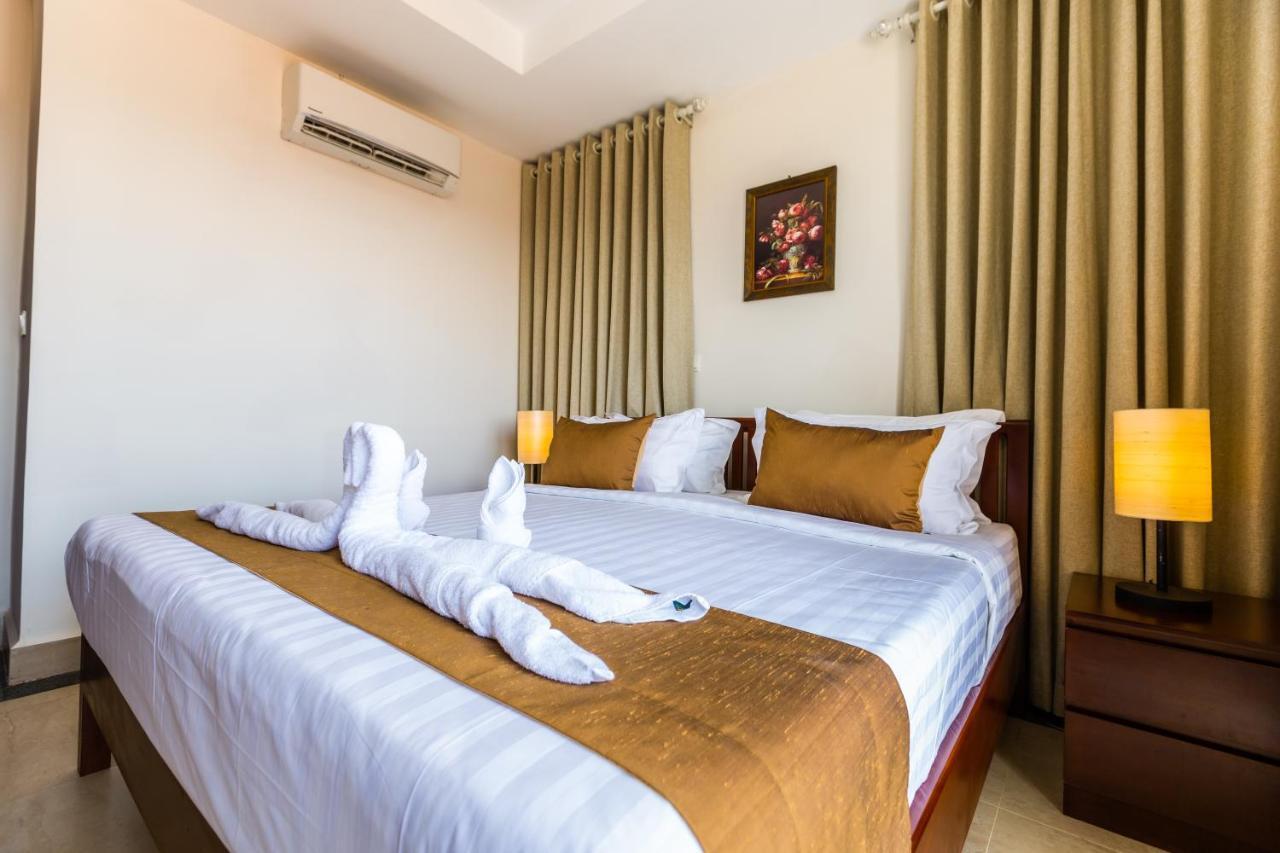 Mekongview 2 Condotel Phnom Penh Esterno foto